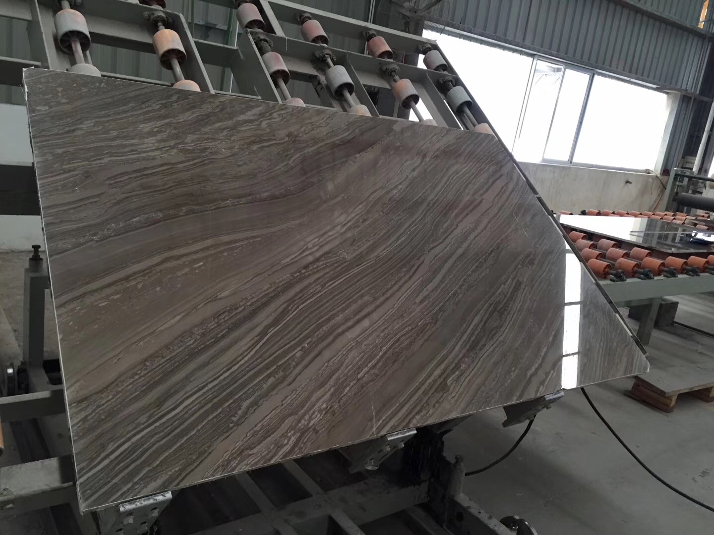 Wooden Foin Polished marble slab